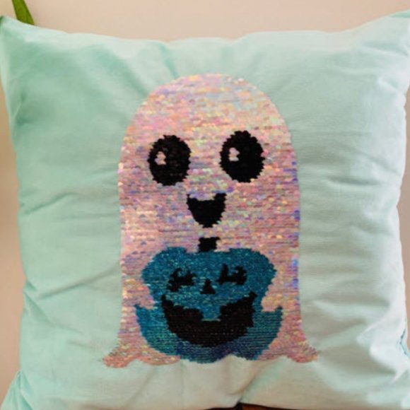 Halloween Ghost Pillow Reversible Sequin Set NWT